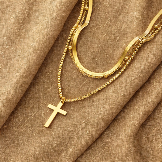 Goldene Kreuz Halskette I Titanstahl