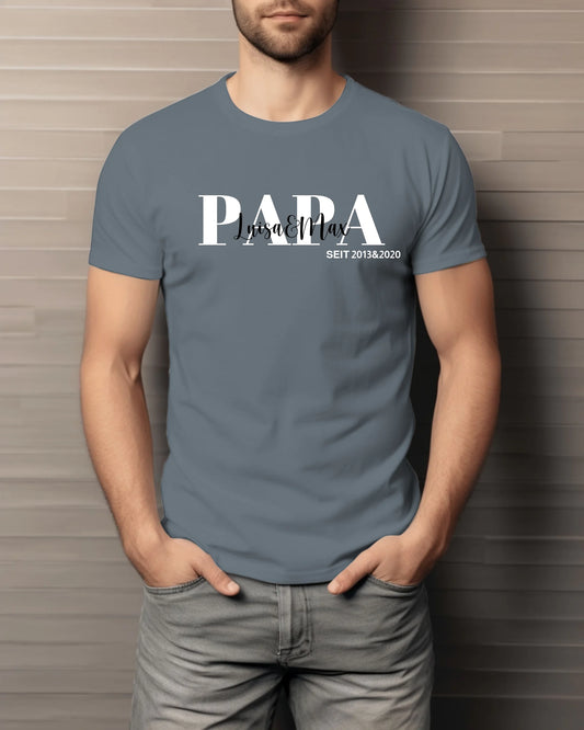 Wunschname & Wunschtext mit Geburtsjahr - Personalisiertes T-Shirt